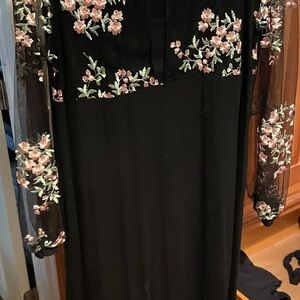 Elegant Black Floral Embroidered Dress
